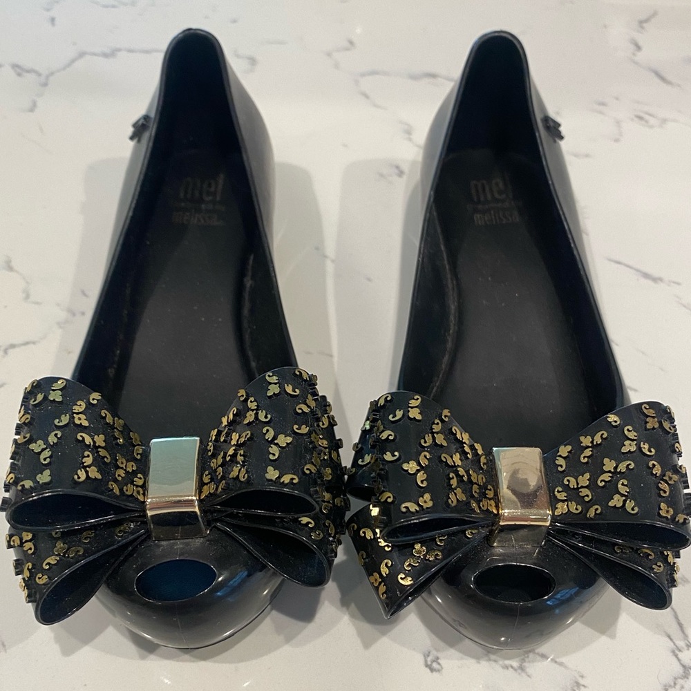 Mel by Mini Melissa Shoes 🖤✨